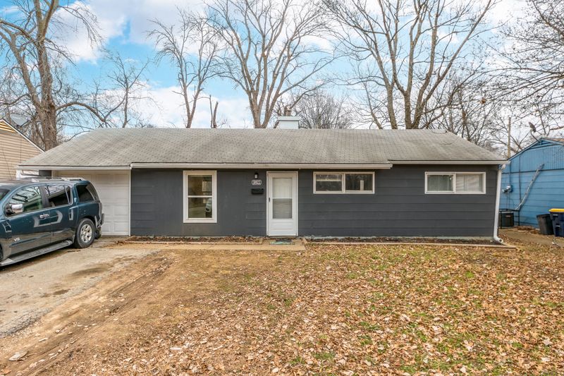 10923 Bennington Ave, Kansas City, MO, photo 2 of 10, a home sold by Carol Tran Reynolds