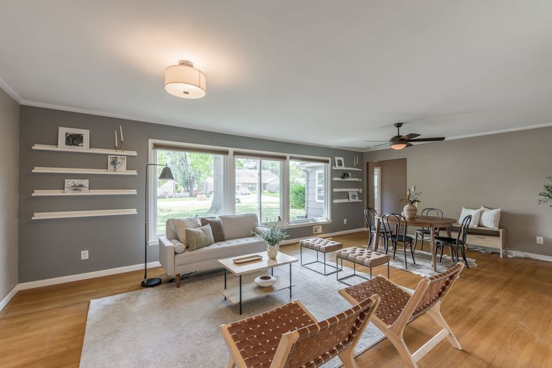 614 E 107th Ter, Kansas City, MO, photo 5 of 10, a home sold by Carol Tran Reynolds
